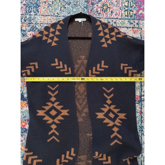 BALTIC BORN Hays Oversized Cardigan Knit Sweater Sz Medium Navy & Camel - Picture 6 of 6
